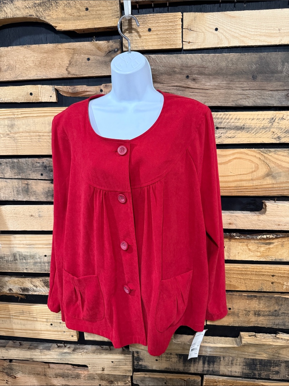 Notations Velvet Pleated Women's Red Jacket Blazer
Button Front Size 3X NWT